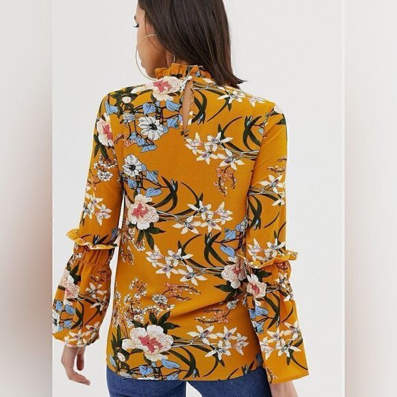 EUC AX Paris Long Sleeve Floral Blouse - Picture 2 of 4